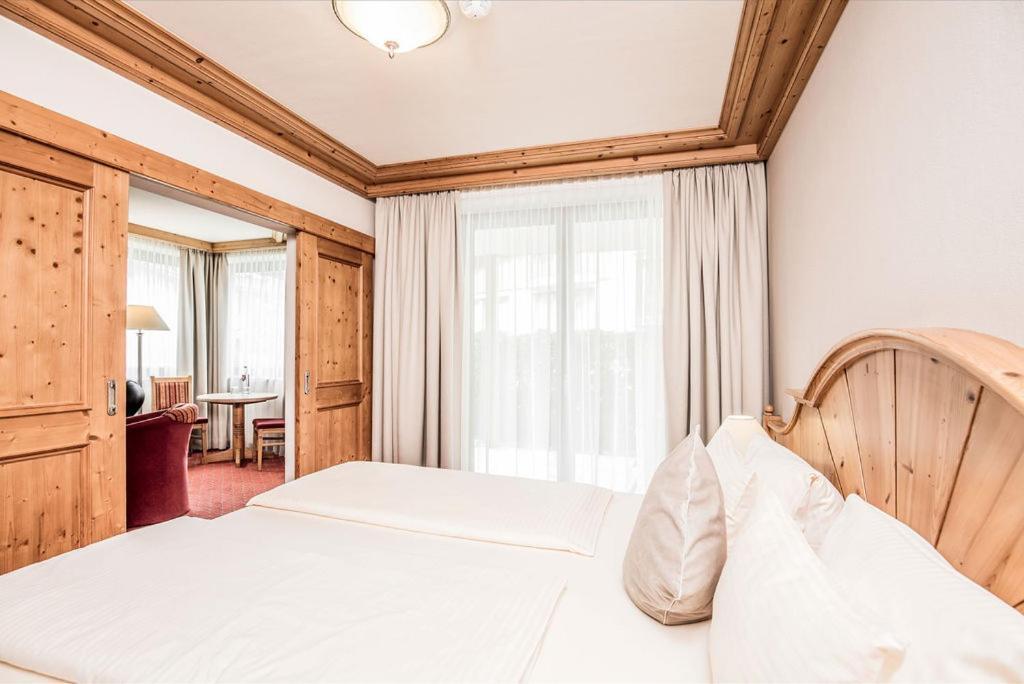 Hotel Elisabeth, 4 Sterne Superior Кірхберг Екстер'єр фото
